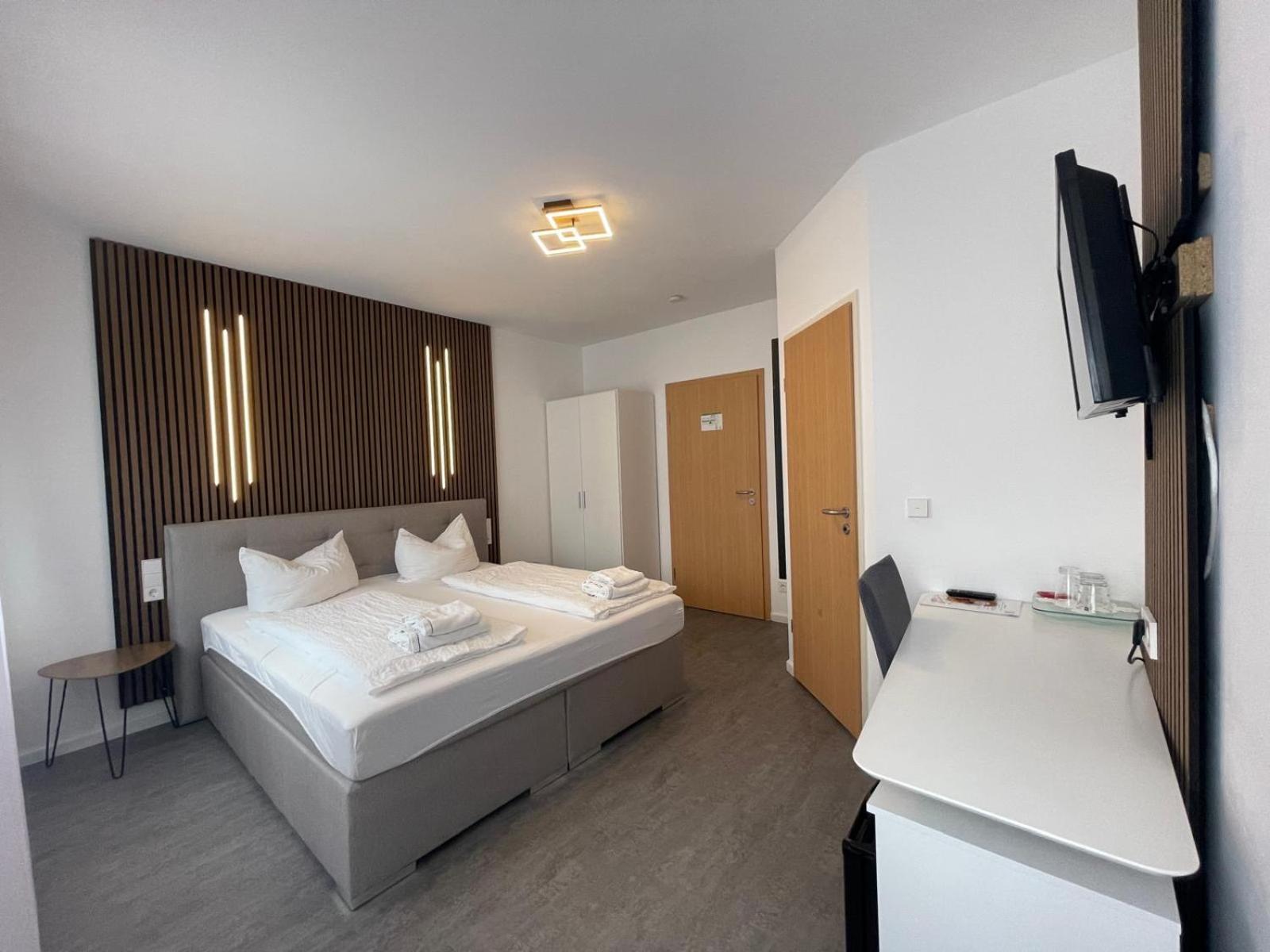 Hotel Loewen Kusterdingen Esterno foto